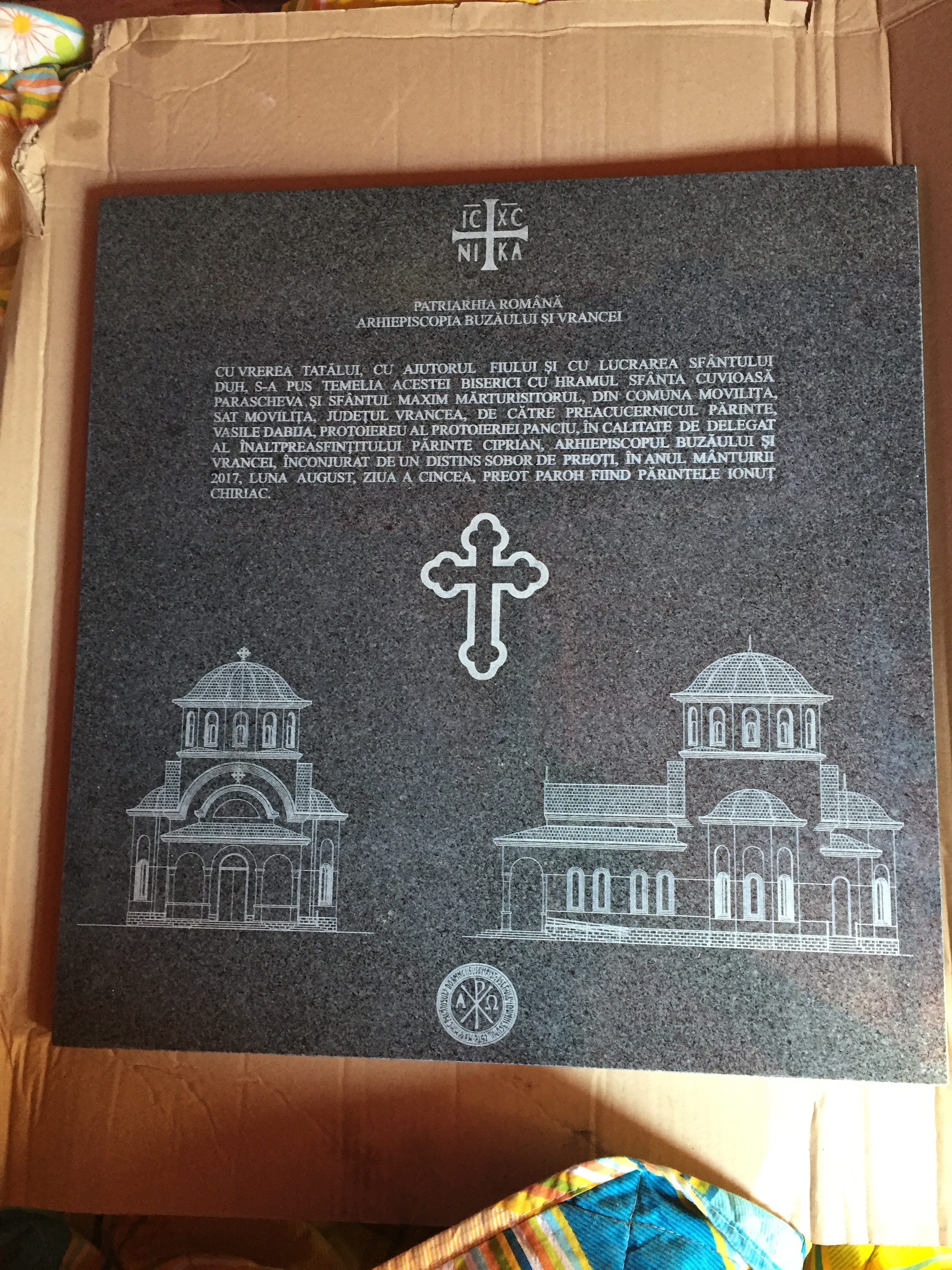 placa temelie biserica