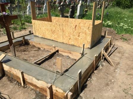 cruci funerare suceava