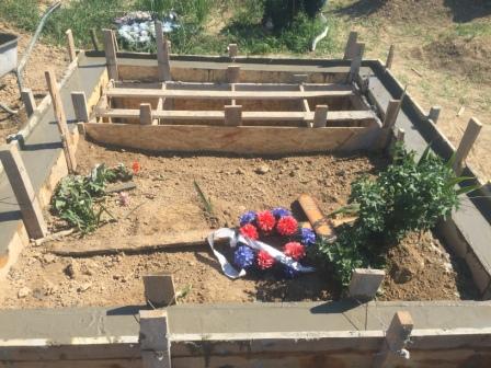 borduri cimitir focsani