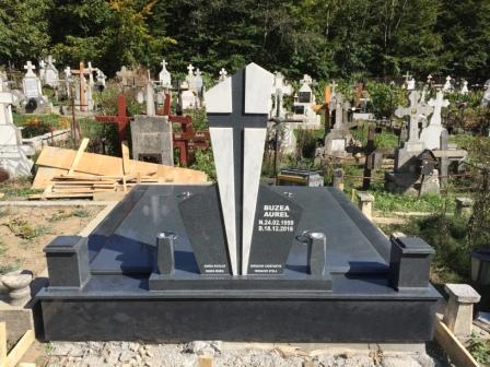 borduri cimitir piatra neamt