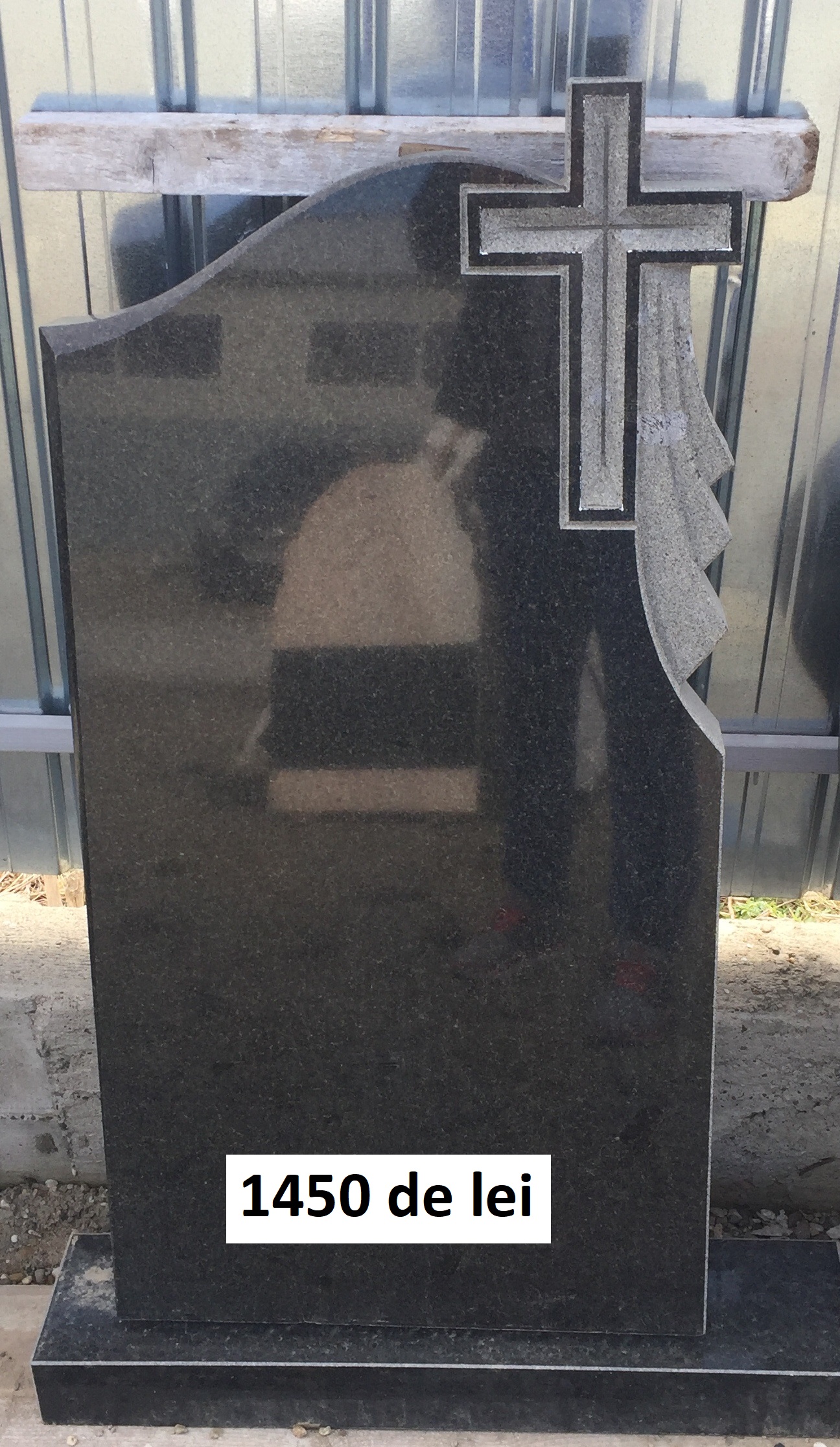 preturi monumente funerare