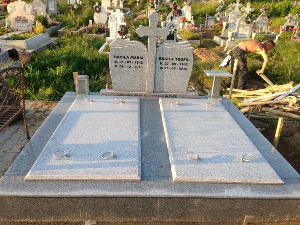 lucrare funerara granit